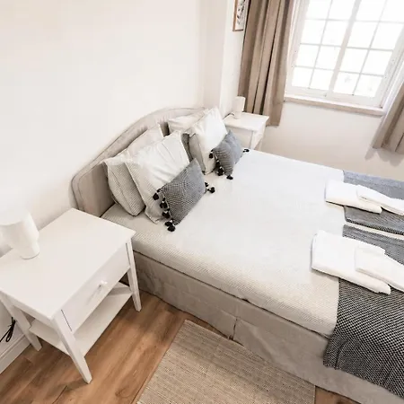 Mbird 19 502 Apartment Estoril